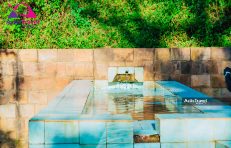 Source du Nile et Pyramide-17