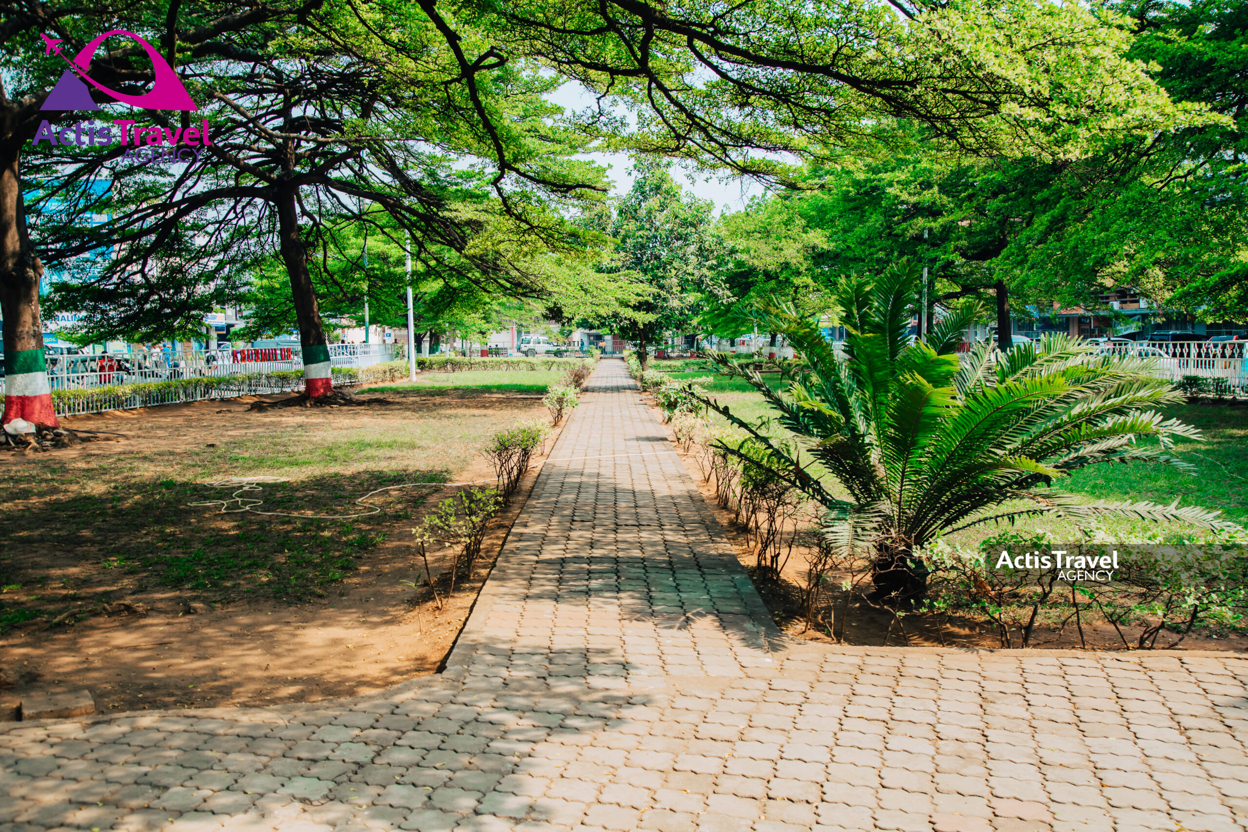 Place de l’idependance-39